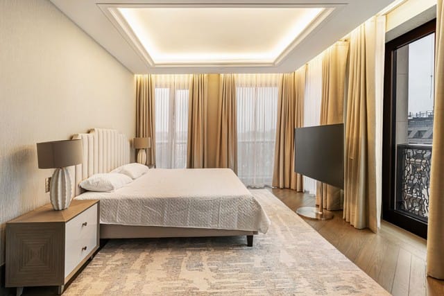 Luxury Penthouse in Mayfair with Iconic London