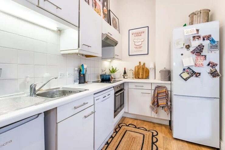 2 bed flat to rent Nottingham Place, London W1U