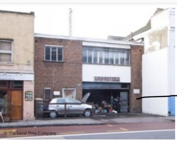 Riverside Land For Sale in Battersea on York Road