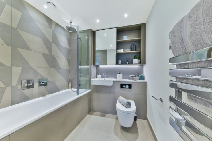 2 bedroom flat in The Denizen, Golden Lane, Barbican, London, EC1Y
