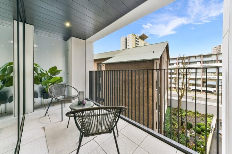 2 bedroom flat in The Denizen, Golden Lane, Barbican, London, EC1Y