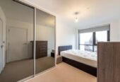 3 bedroom flat in Beachwood Road, Dalston, London, E8