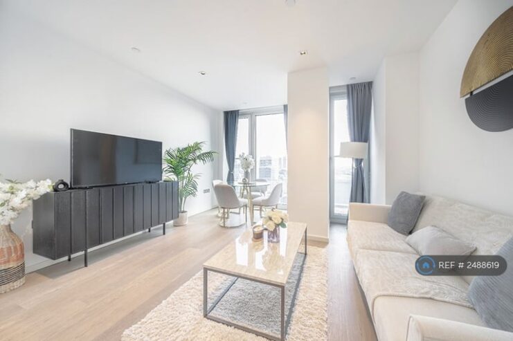 Studio flat in London, London, SE1 (#2488619) London