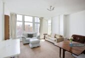 2 bedroom flat in Metro Central Heights, London, SE1 (2 bed) (#2494737)