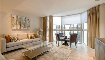 2 Bedroom Luxury Flat in Young Street, Kensington, W8