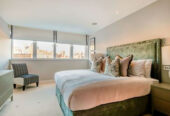 2 Bedroom Luxury Flat in Young Street, Kensington, W8