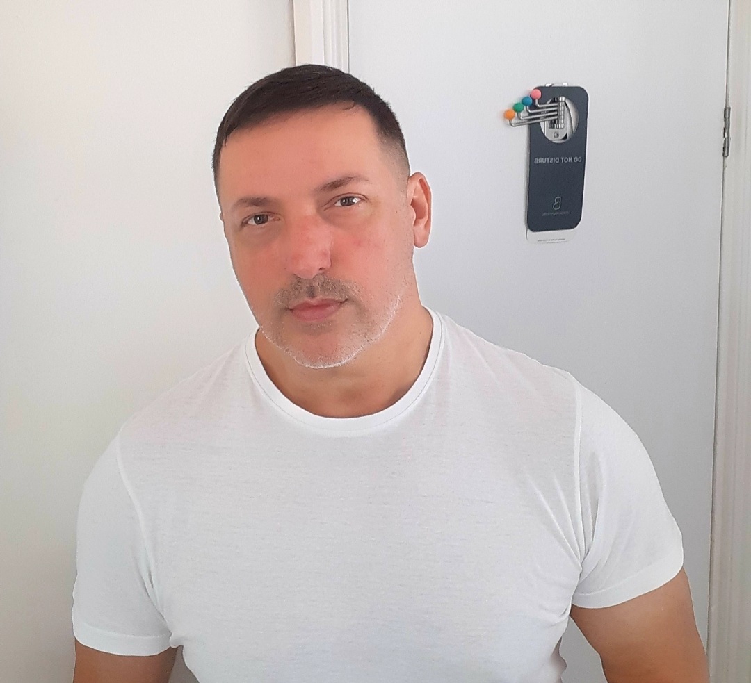 Massage Tom SW London